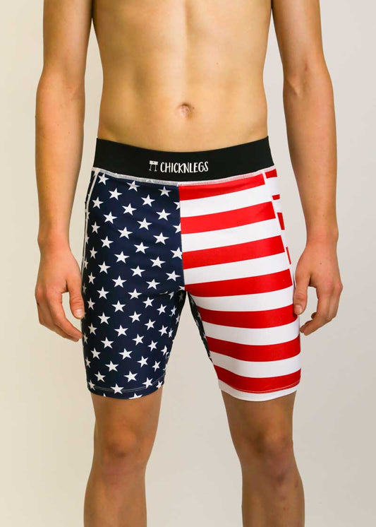 Front closeup of the men's USA flag 8 inch half tights from ChicknLegs.